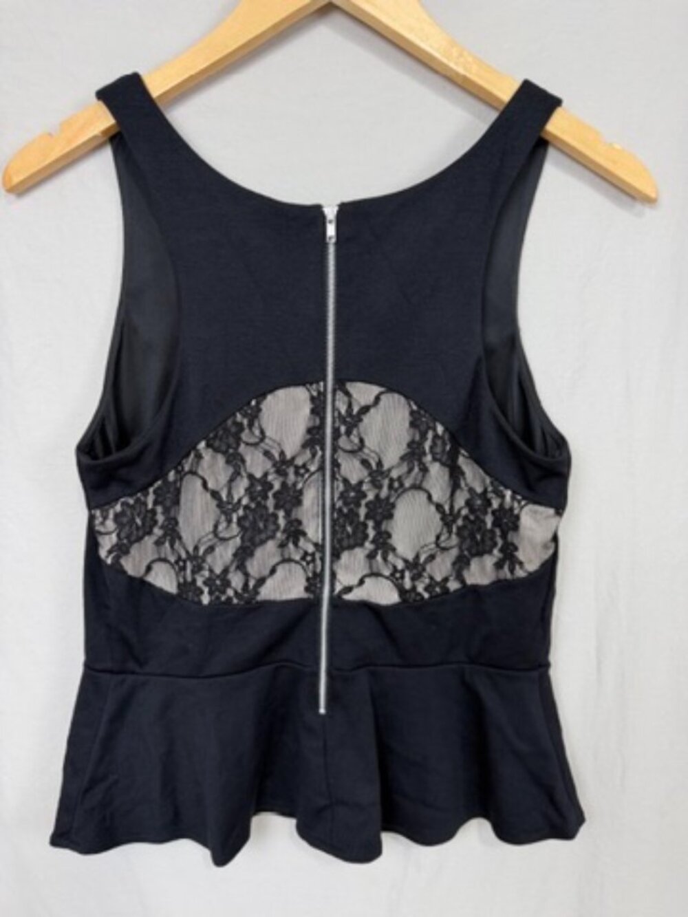Express Black Lace Peplum Sleeveless Tank Top Women Small |‎ Goth Chic